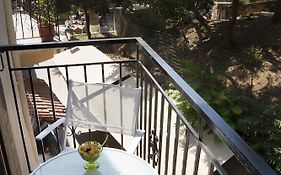 Elia Portou Rooms
